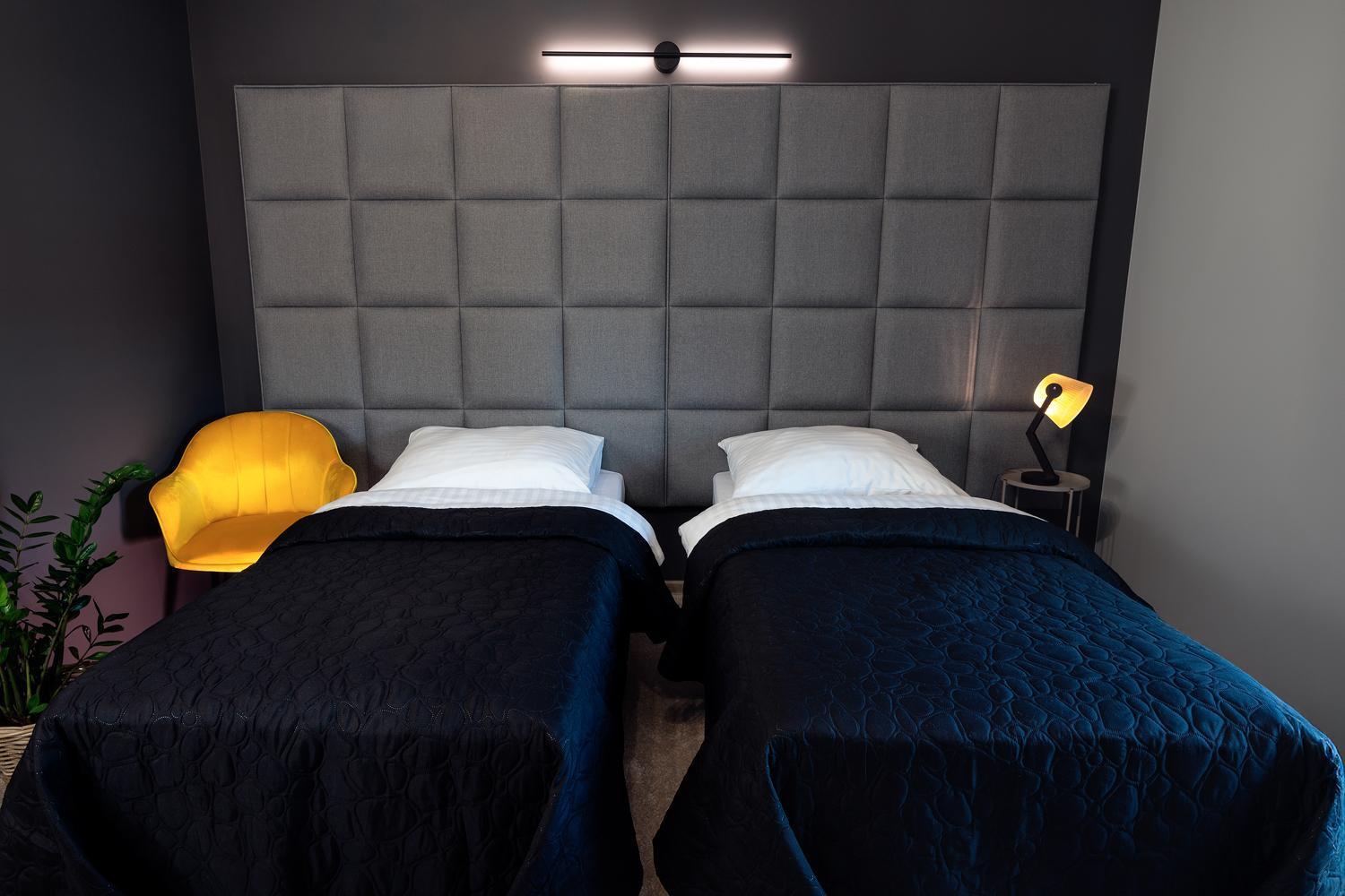Absolwent Guest house 3*